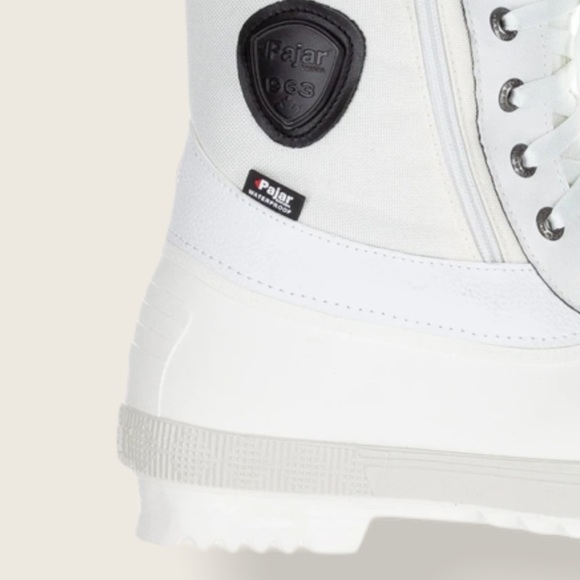 Brand New Pajar Canada white boots - Picture 3 of 8